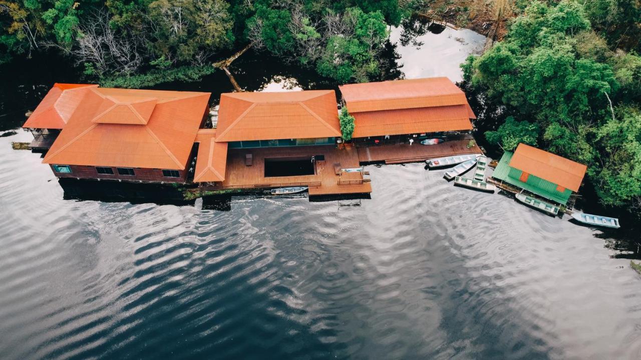 亚马逊金龙鱼小屋旅馆 Careiro 外观 照片