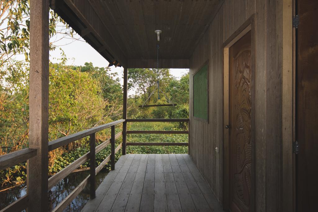 亚马逊金龙鱼小屋旅馆 Careiro 外观 照片