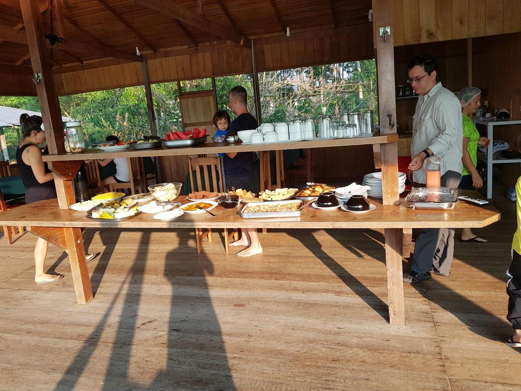 亚马逊金龙鱼小屋旅馆 Careiro 外观 照片