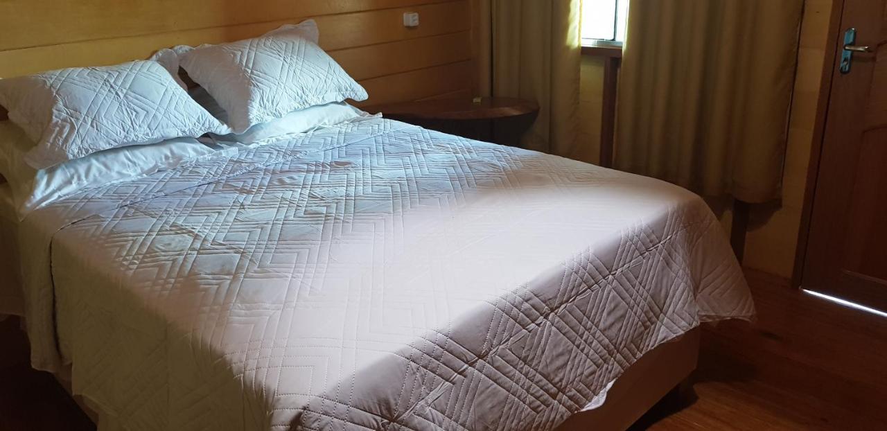 亚马逊金龙鱼小屋旅馆 Careiro 外观 照片