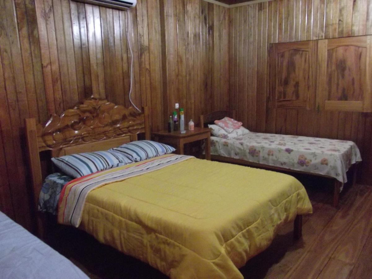 亚马逊金龙鱼小屋旅馆 Careiro 客房 照片